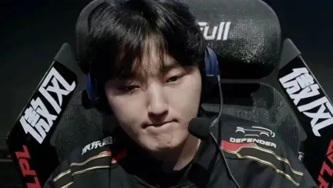 S15全球总决赛奖金池创新高，电竞高手激战正酣